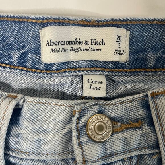 Abercrombie & Fitch Curve Love Mid Rise Boyfriend Short Denim Cutoff - Size 26/2 - Picture 5 of 6